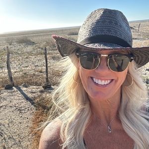 Meet your Posher, Erin